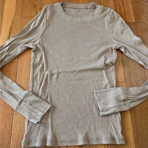 | aerie | long sleeve shirt. Size L.